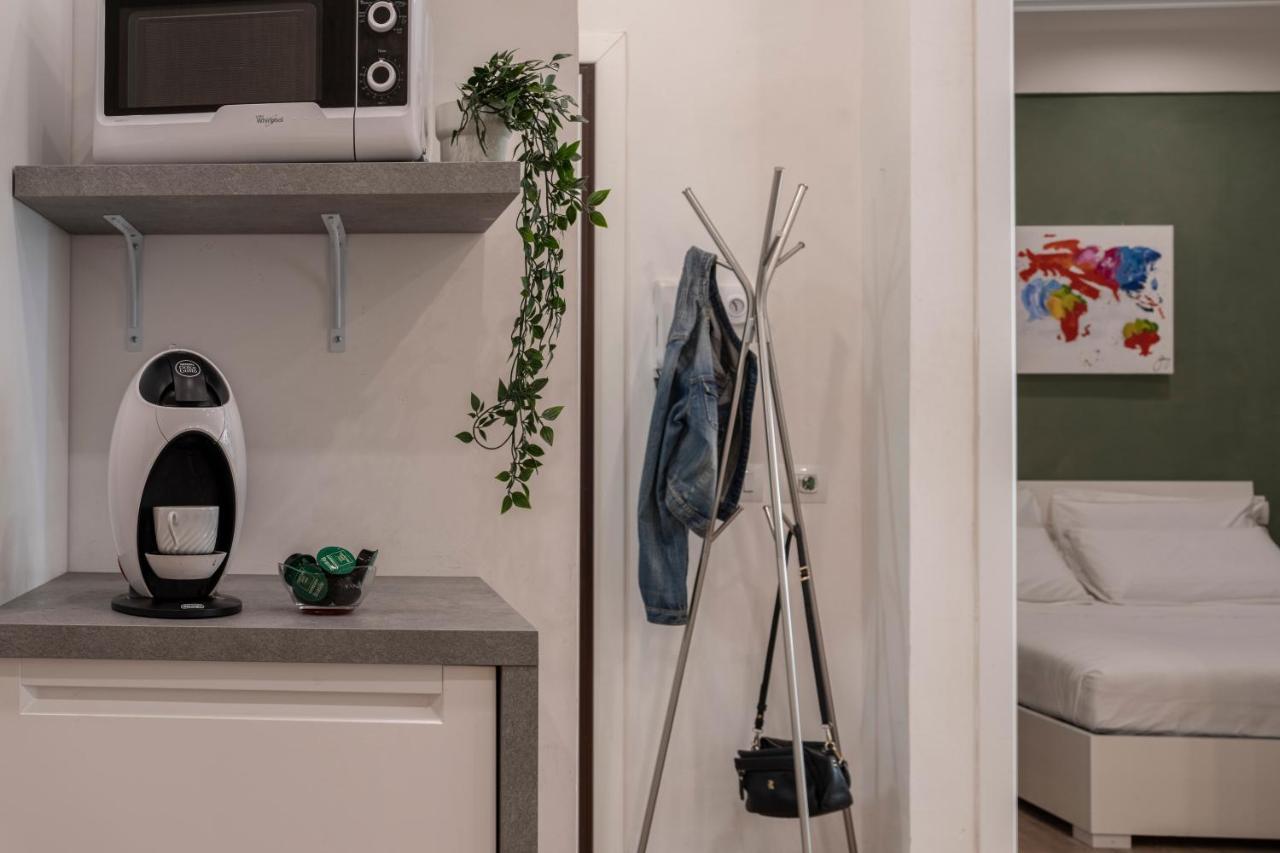 Door22 - Apartment In S. Lorenzo Florens Exteriör bild